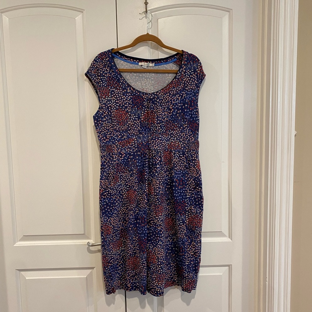 Boden Stretchy Floral Dress